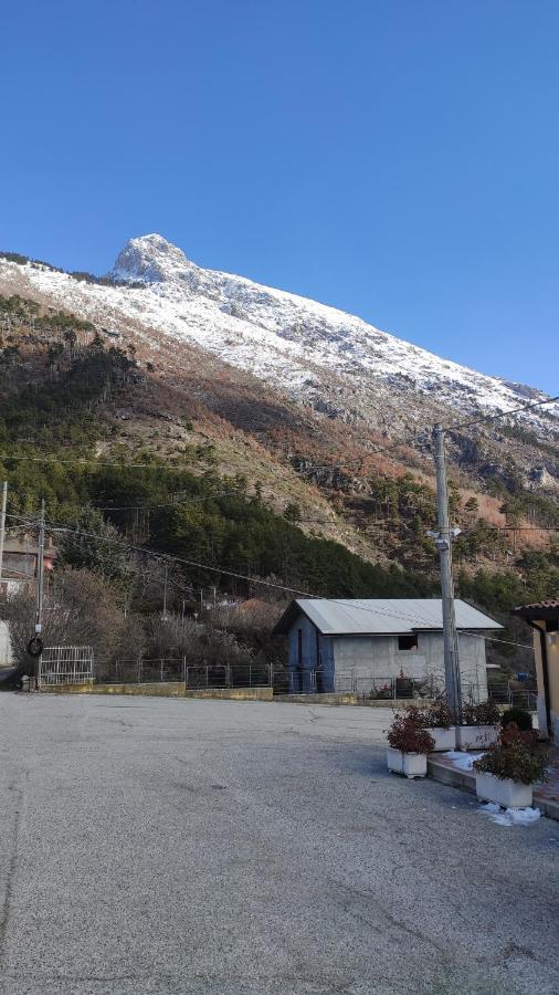 Albergo "Da Gigi" Celano Exterior photo